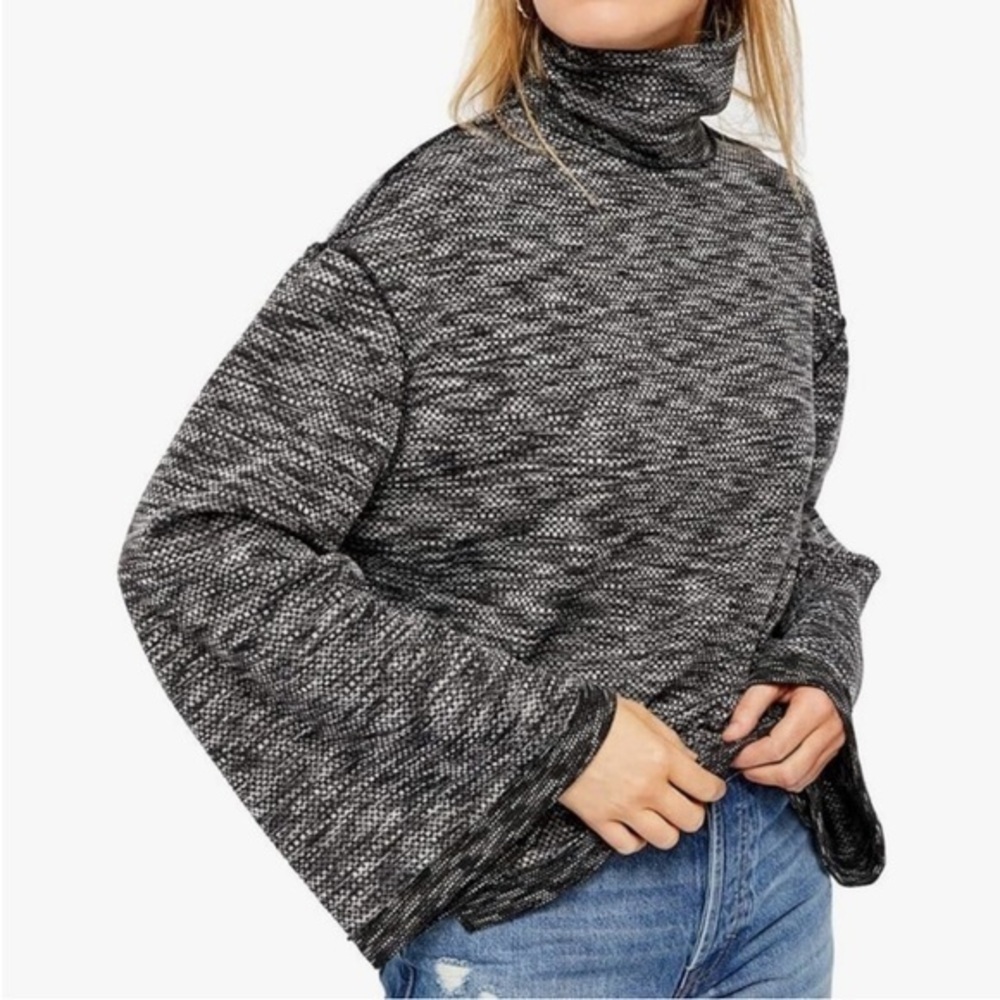 We The Free Free People Sunny Days Pullover Turtleneck Sweater Size XS